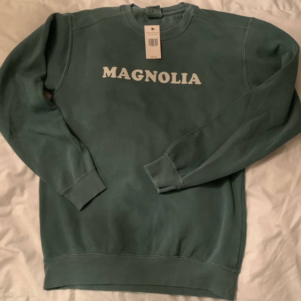 Magnolia sweatshirt NWT Size small